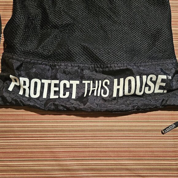 Under Armour Mesh Backpack Gym Bag Drawstring Black - Picture 7 of 8